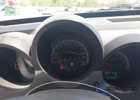 2011 Dodge Nitro Heat z USA, uszkodzony, nr VIN 1D4PU4GKXBW590907